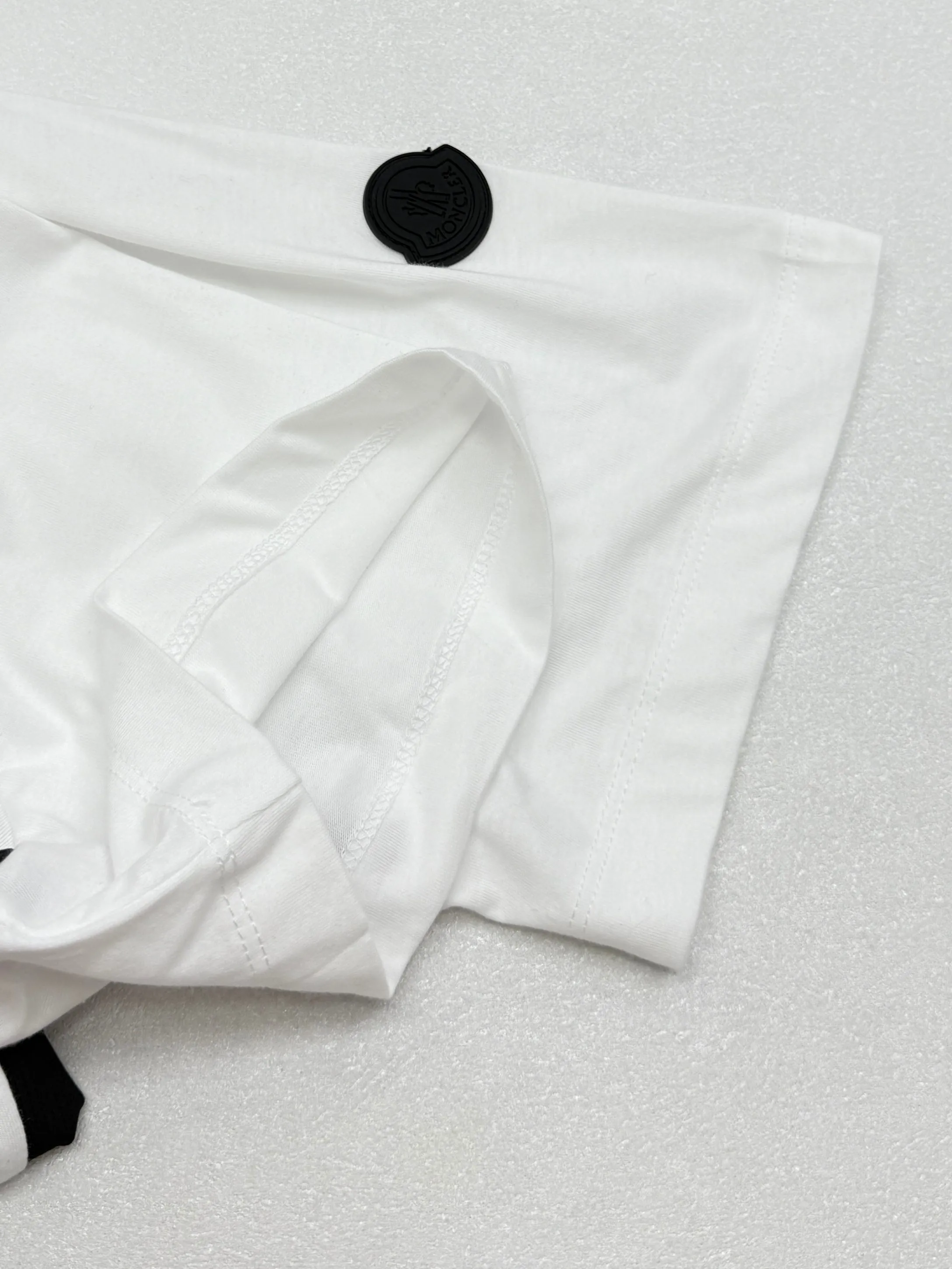Moncler T S/M/L/XL
